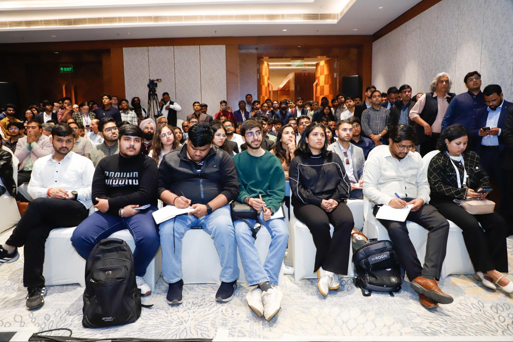 Packed audience at the genomics session